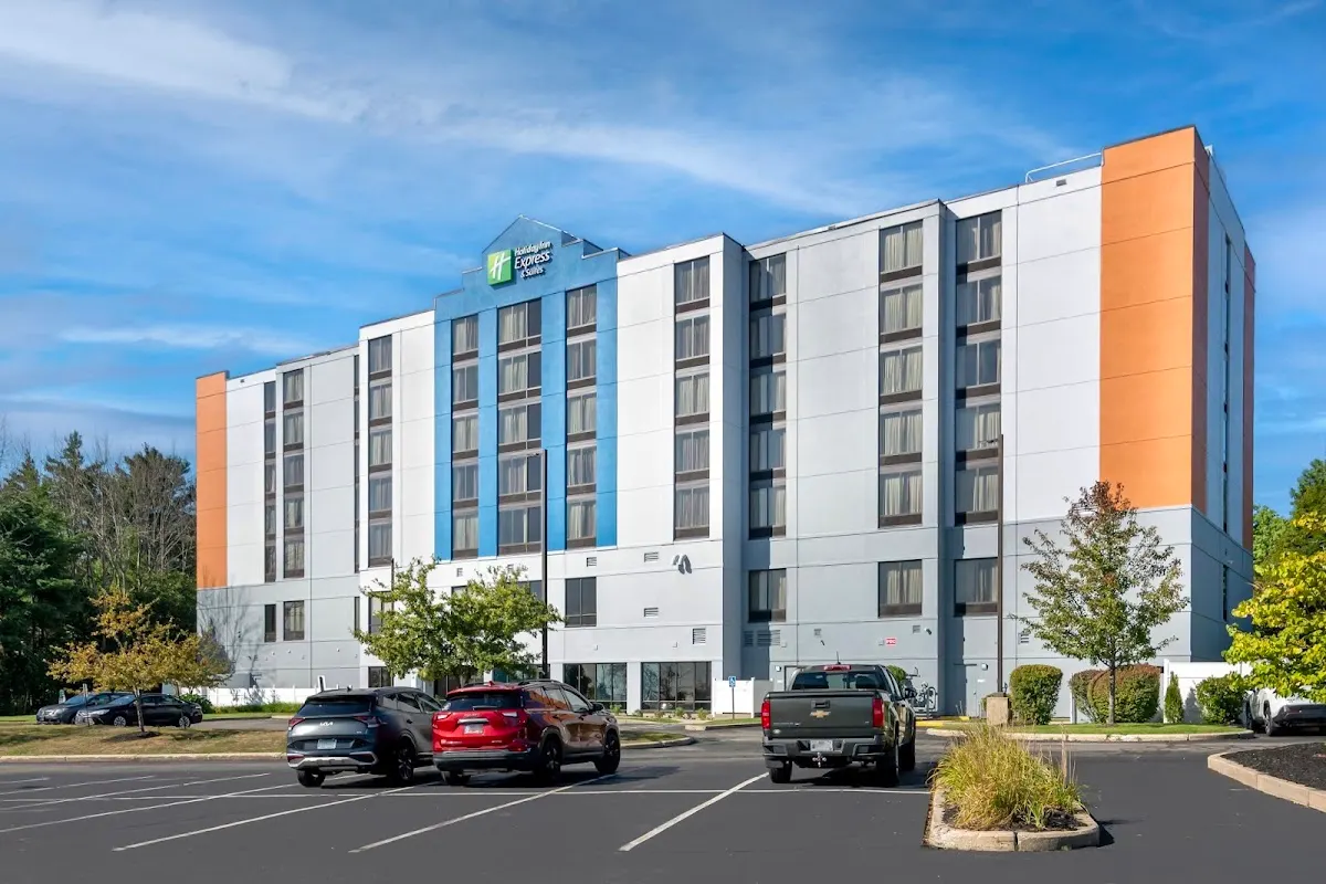 Holiday Inn Express & Suites South Portland by IHG