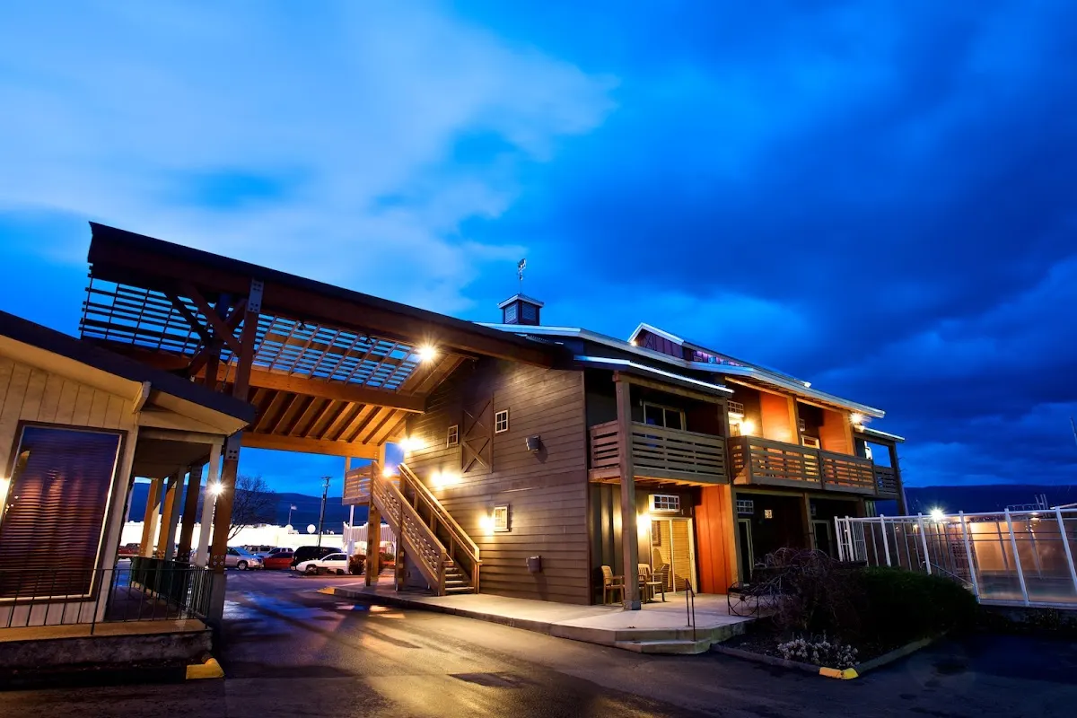 Cousins' Country Inn