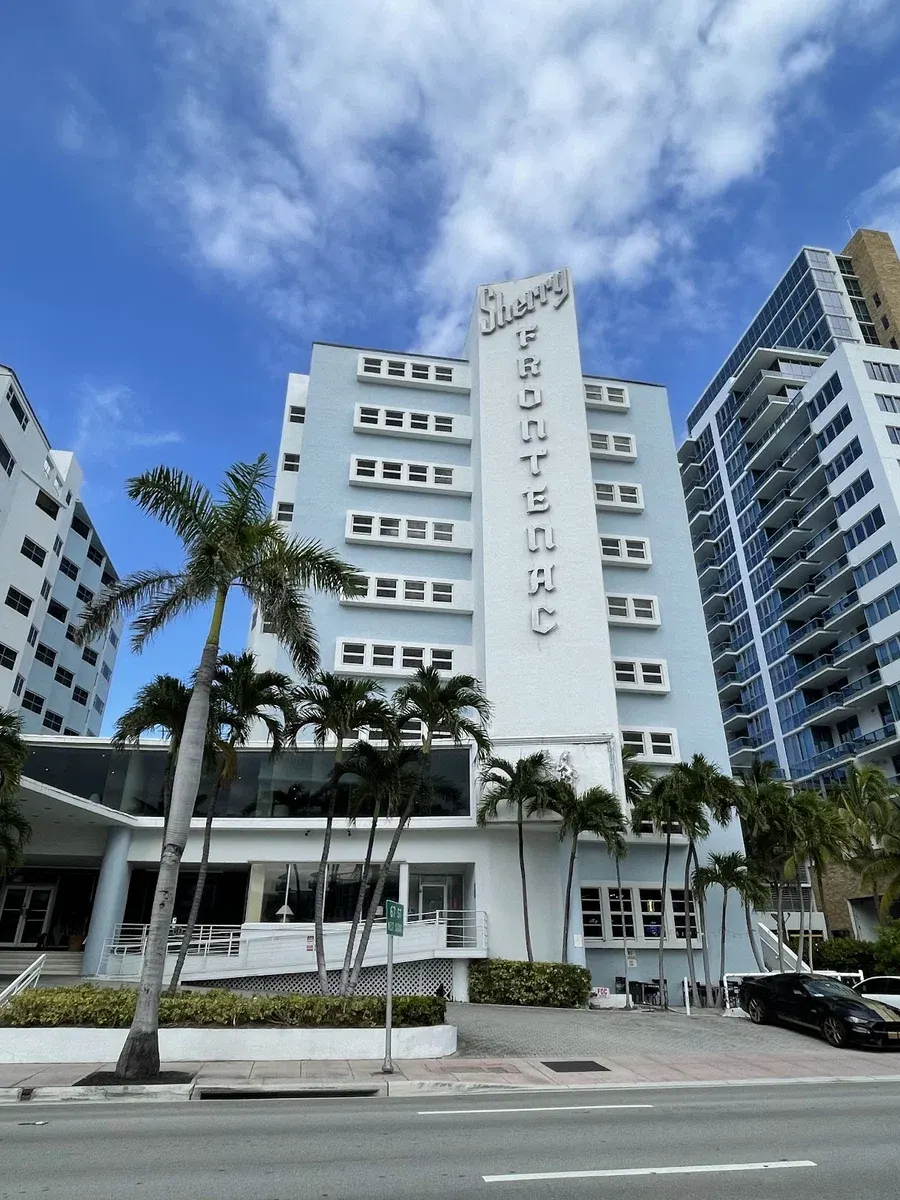 Sherry Frontenac Oceanfront Hotel