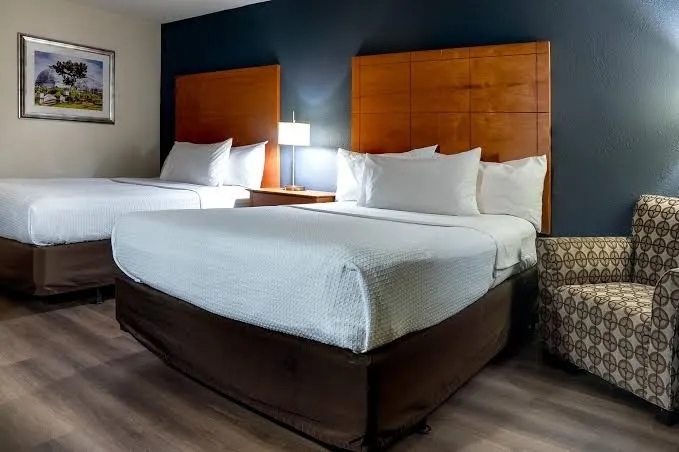 American inn and suites
