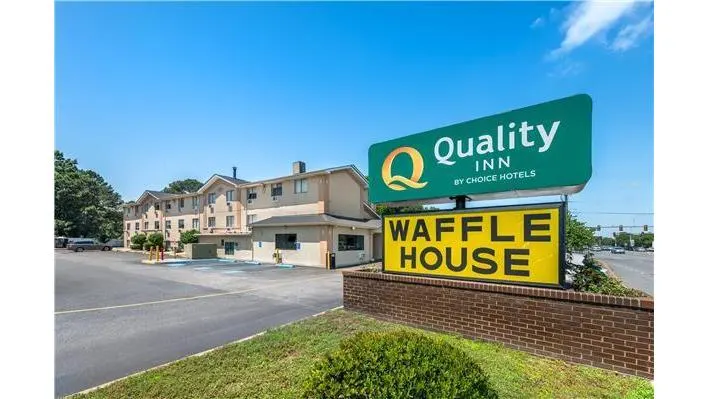 Quality Inn Chesapeake - Greenbrier