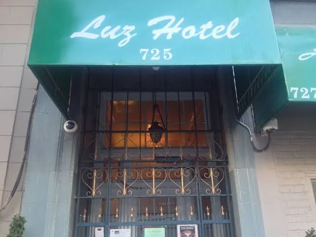Luz Hotel