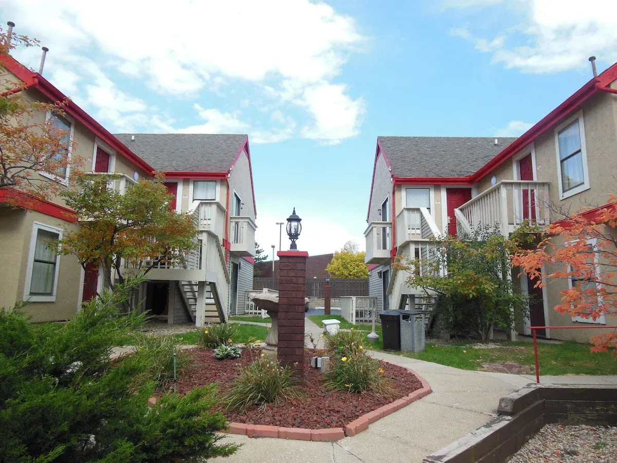 Birch Hill Suites Grand Rapids