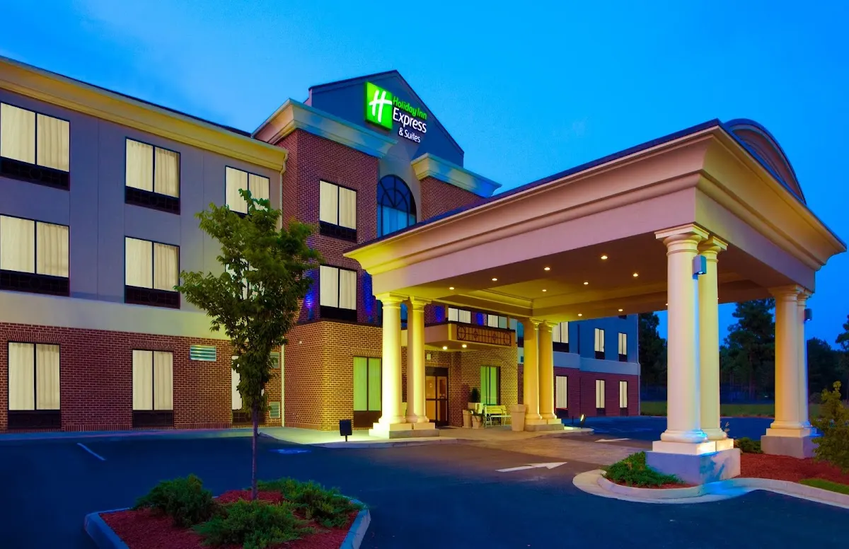 Holiday Inn Express & Suites Tappahannock by IHG