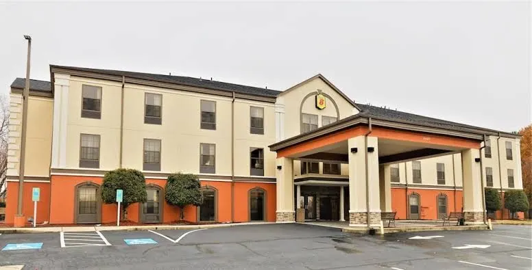 Super 8 by Wyndham High Point/Greensboro
