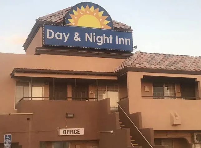 Day & Night Inn