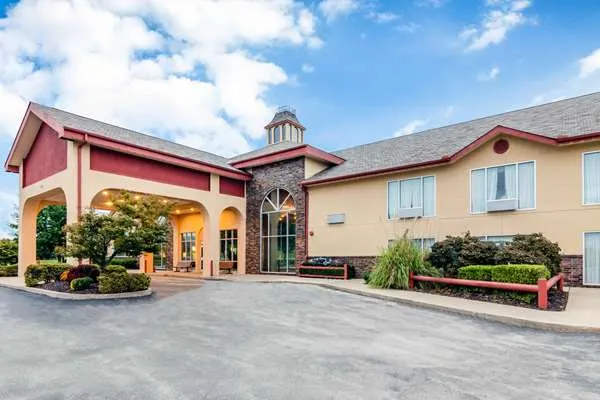 Precious Hotel