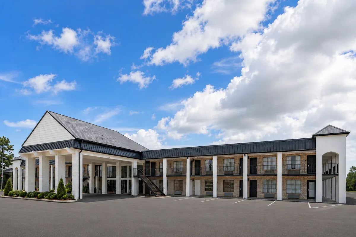 The Cypress Landing Hotel & Conference Center