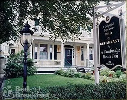 A Cambridge House Inn At Porter