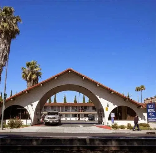 E-Z 8 Motel San Jose I