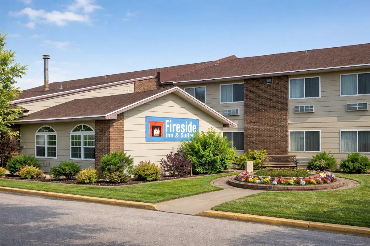 Fireside Inn & Suites