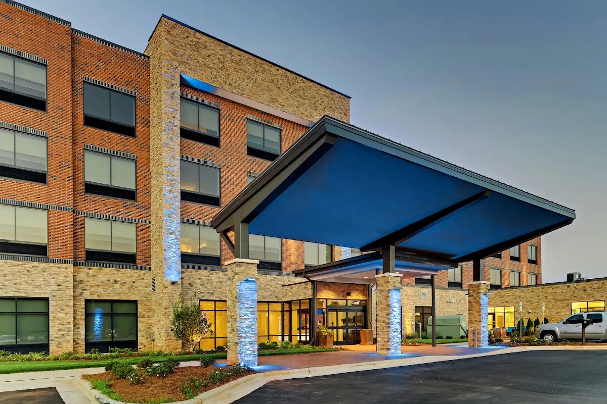 Holiday Inn Express & Suites Winston - Salem SW - Clemmons by IHG