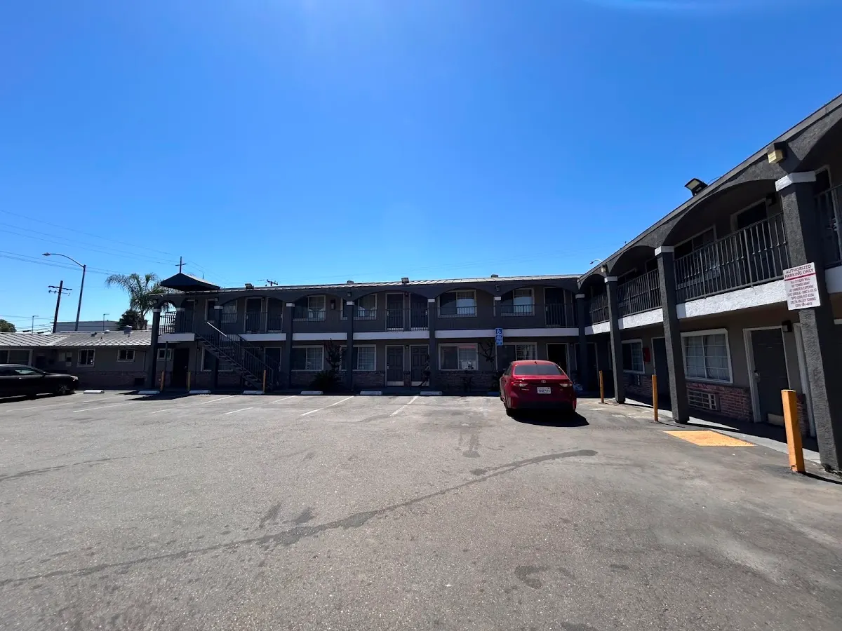 Executive Lodge Inn Stockton CA