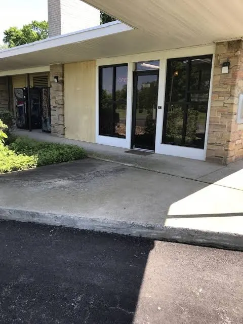 Allenwood Motel