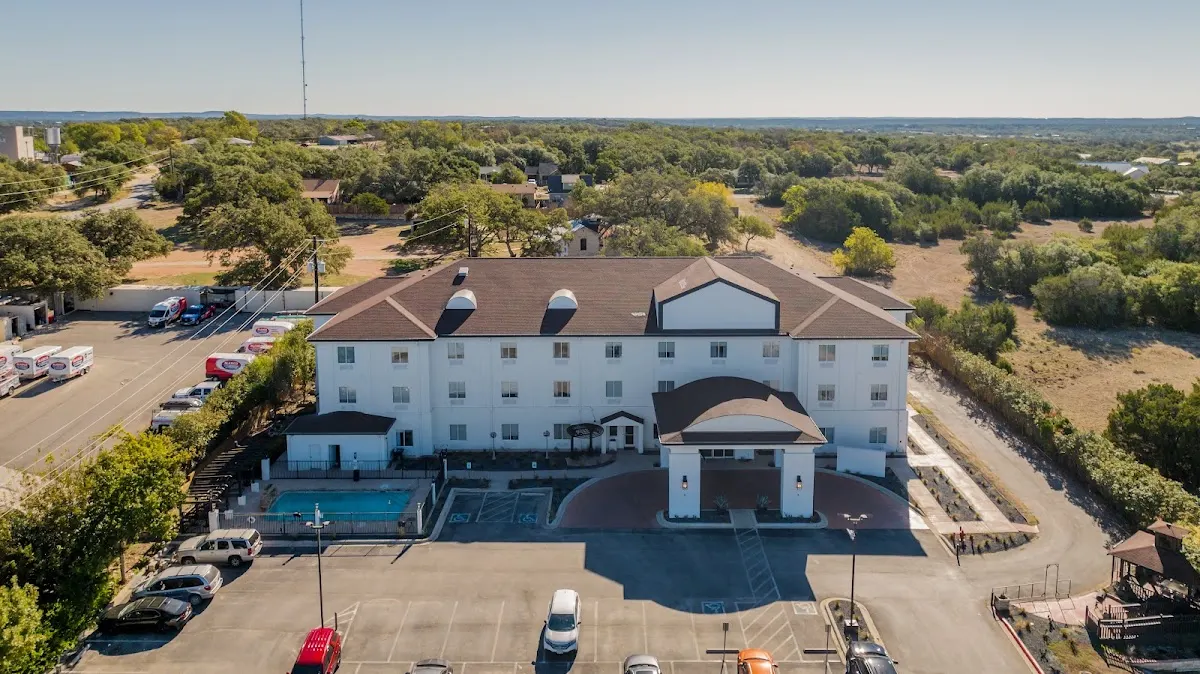 Blanco River Hotel