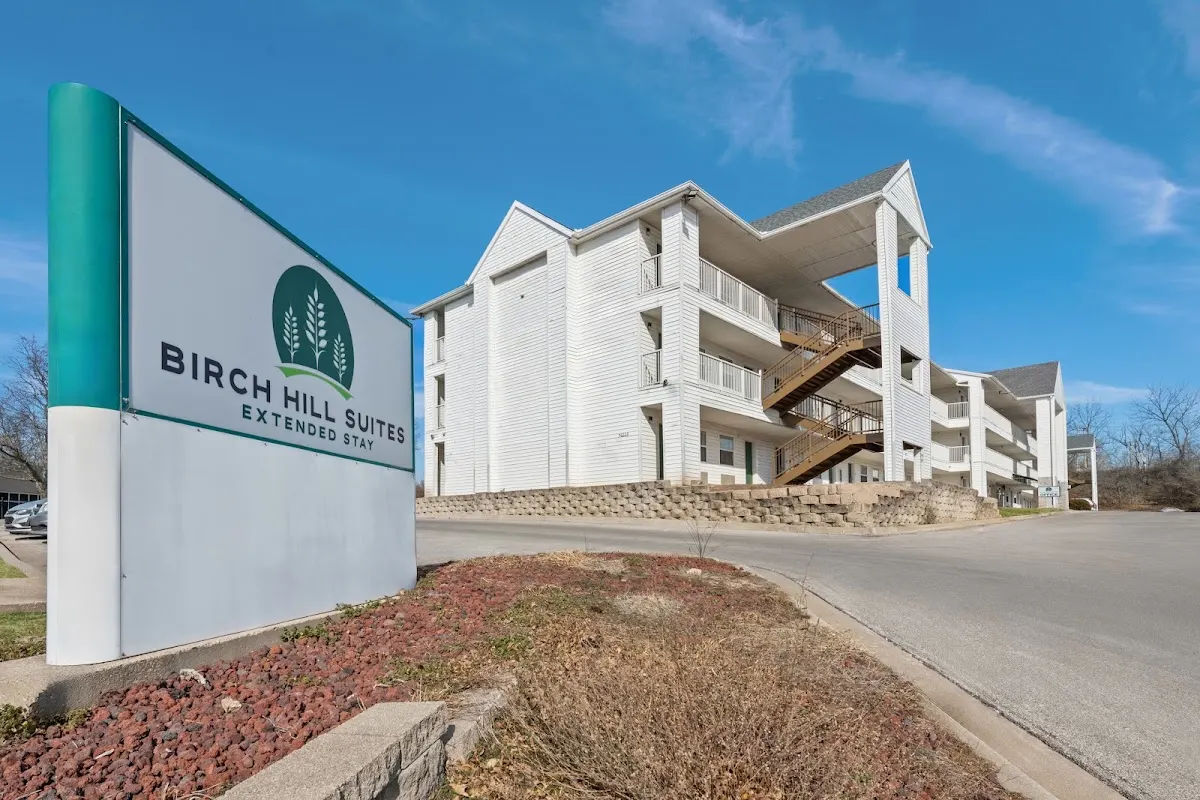 Birch Hill Suites Kansas City - Independence, MO