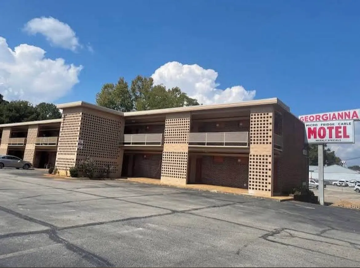 Georgianna Motel