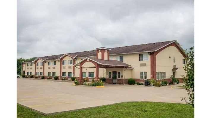 Super 8 by Wyndham Mt. Carmel IL