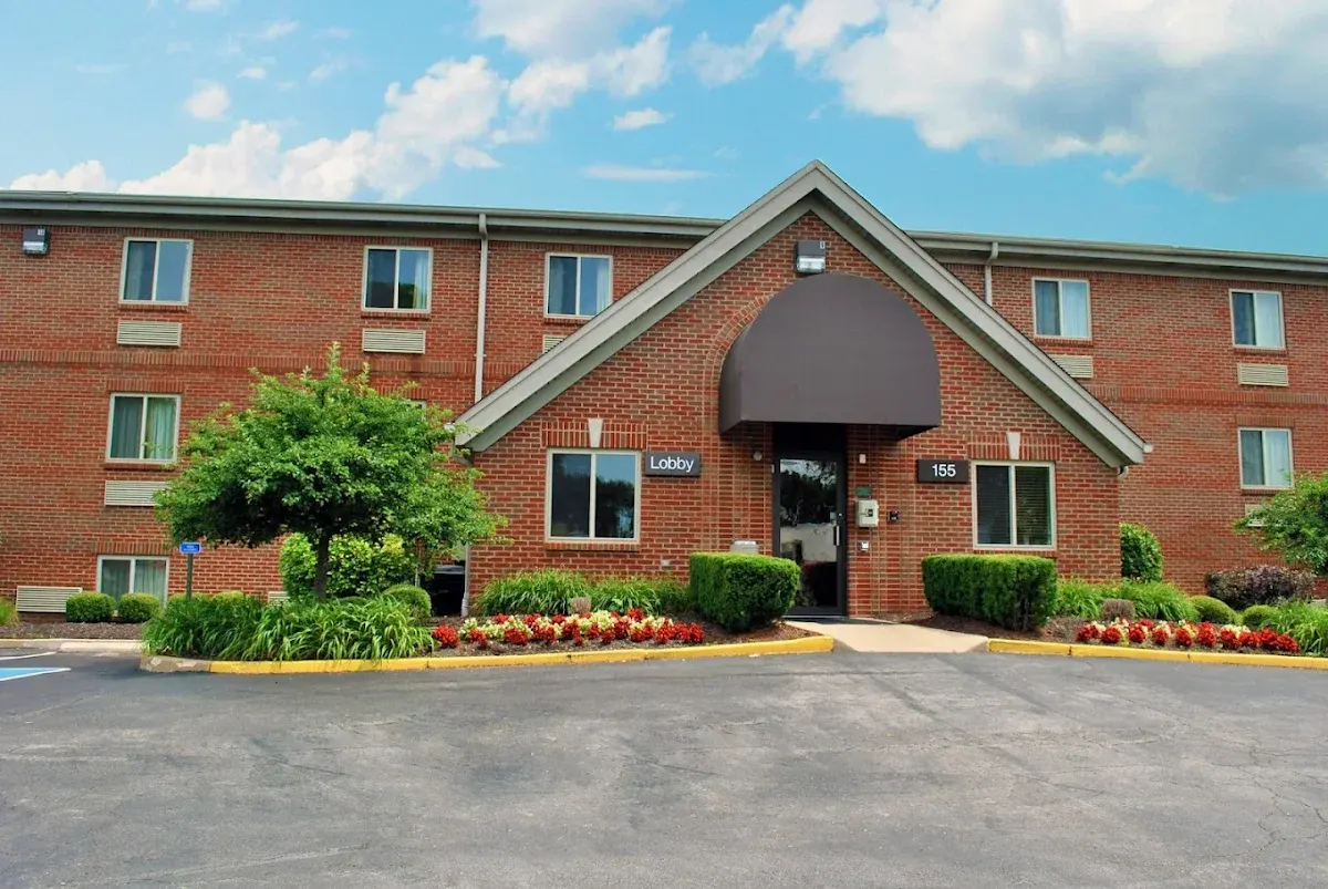 Welcome Suites Hazelwood St. Louis - Airport