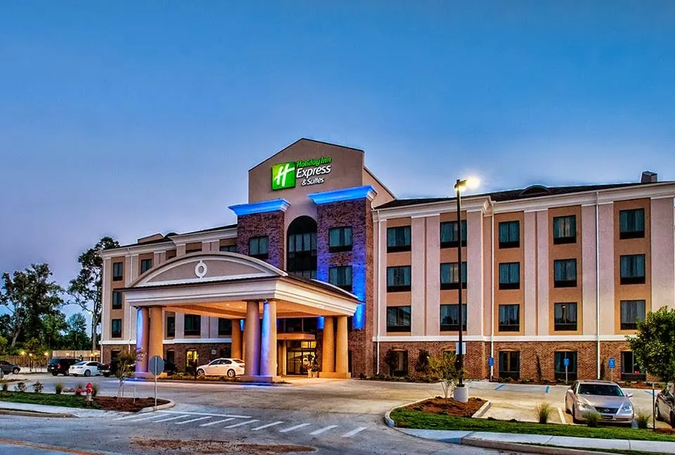 Holiday Inn Express & Suites Natchez South by IHG