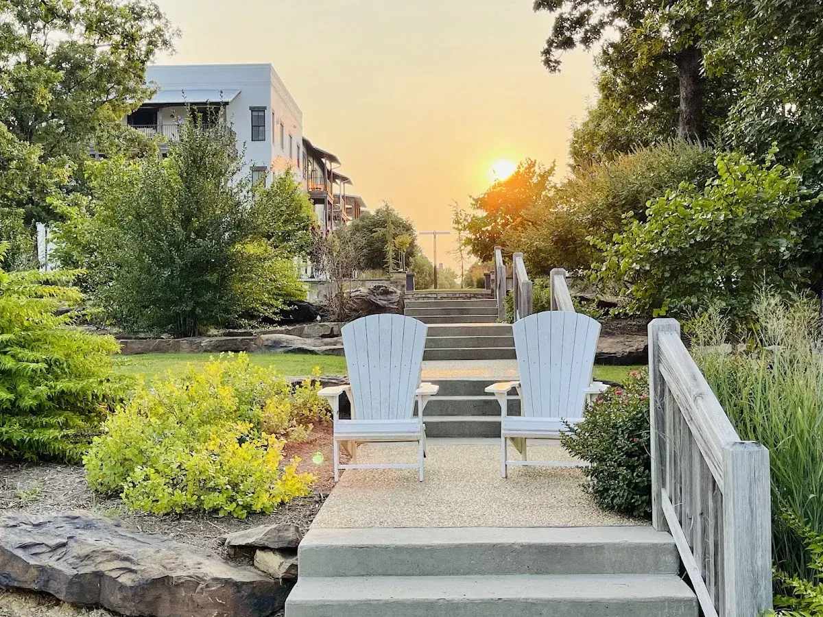 The Retreat at Carlton Landing