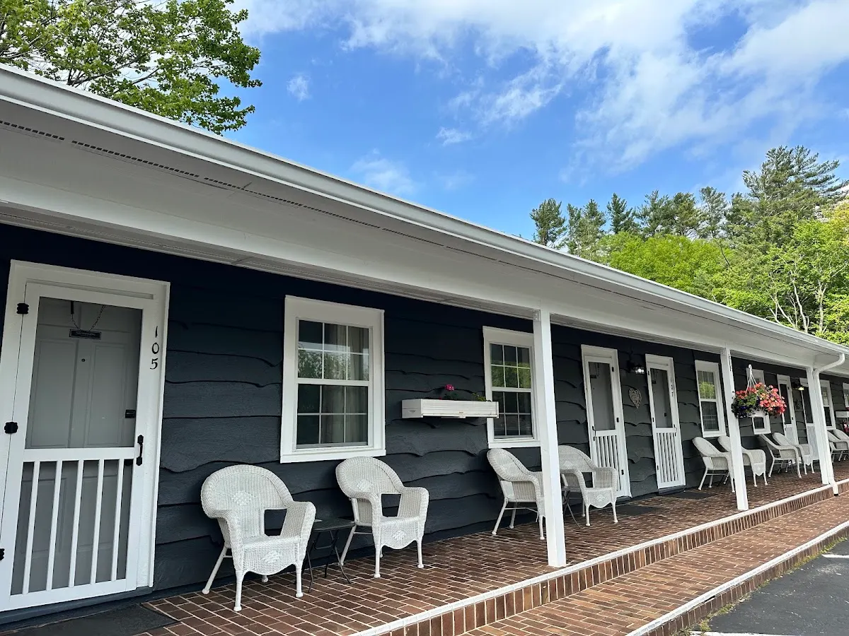Blowing Rock Inn