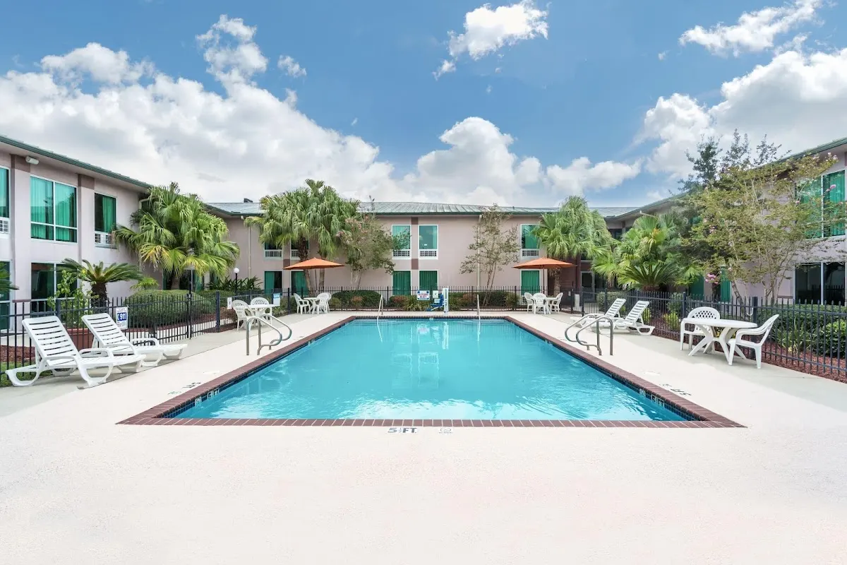 Ramada by Wyndham Luling/Kenner South
