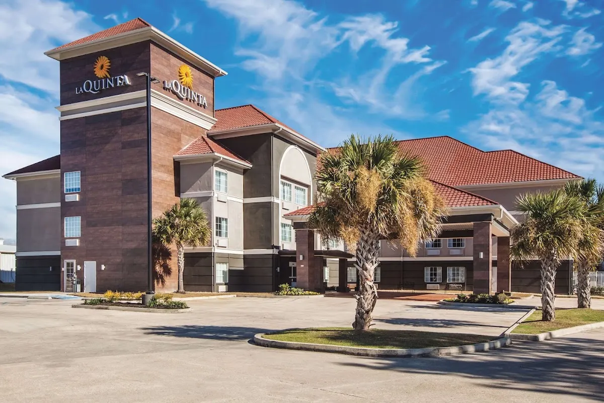La Quinta Inn & Suites by Wyndham Walker - Denham Springs
