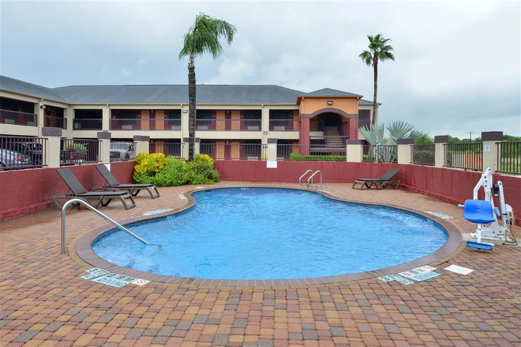 Americas Best Value Inn & Suites San Benito