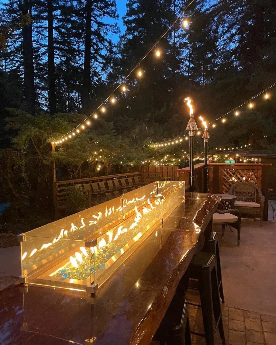 Redwoods River Resort and Pub