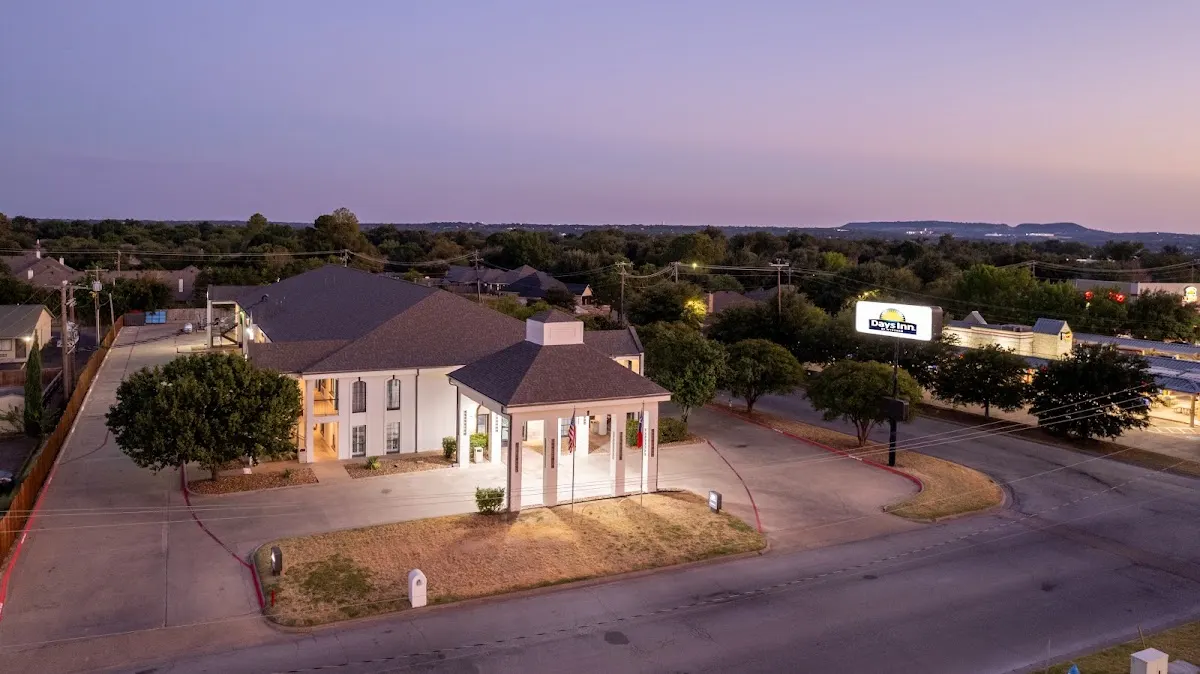 Days Inn by Wyndham Granbury