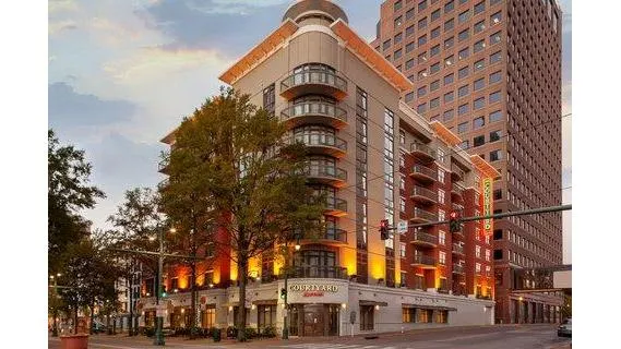 Courtyard by Marriott Memphis Downtown