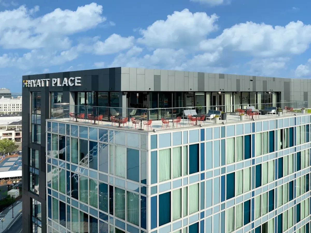 Hyatt Place Boston / Seaport District