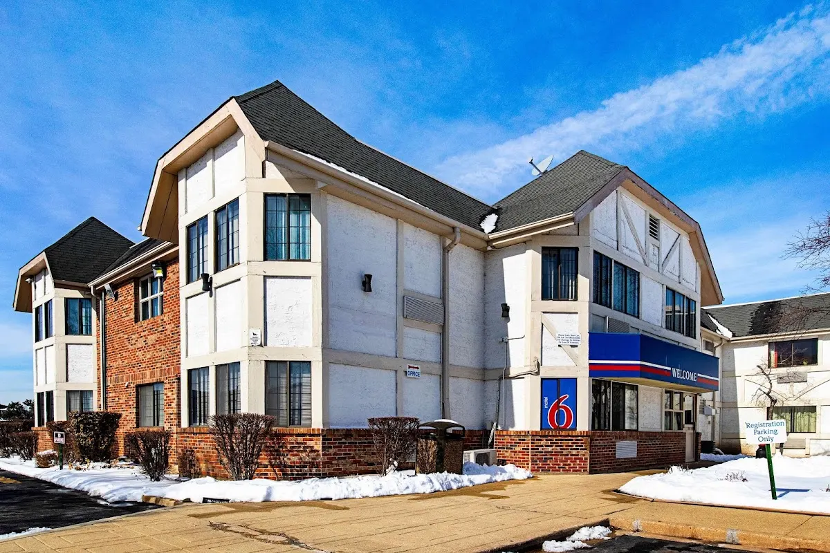 Motel 6 Palatine, IL - Chicago Northwest