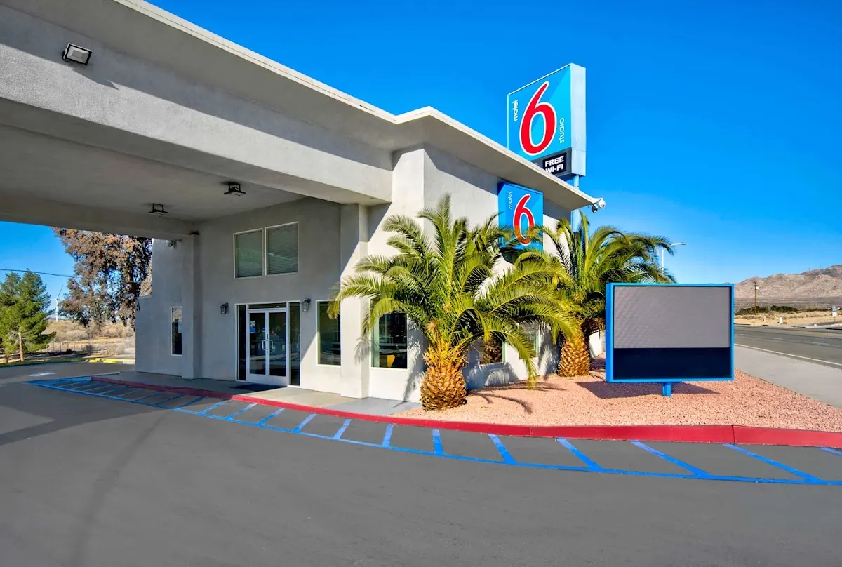 Motel 6 Victorville, CA - Apple Valley