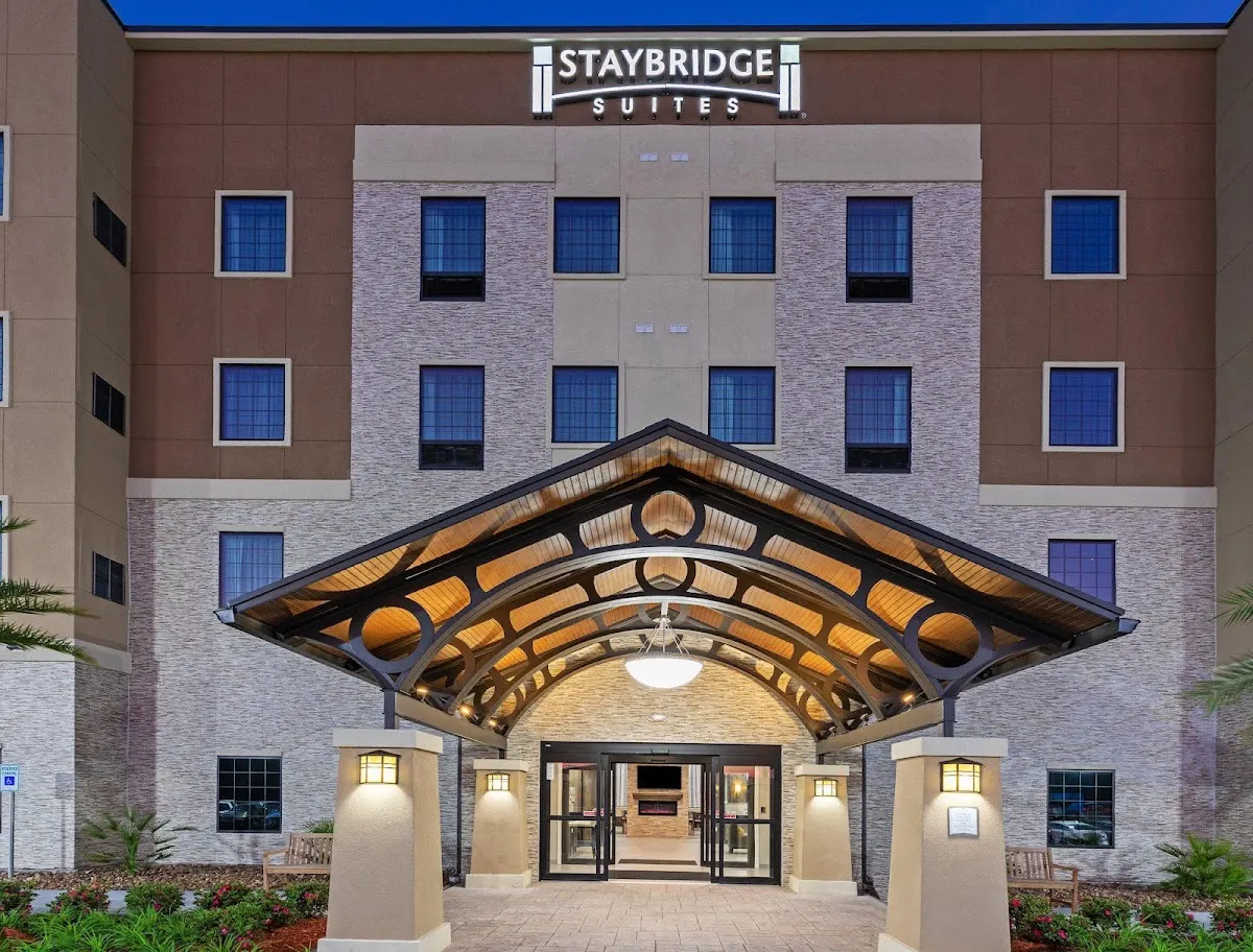 Staybridge Suites IAH Airport East by IHG