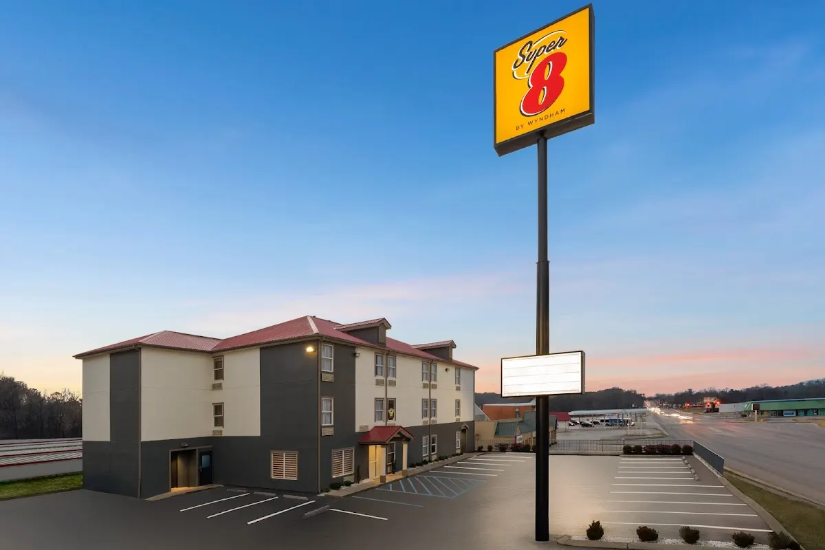 Super 8 by Wyndham Chattanooga East/Hamilton Place