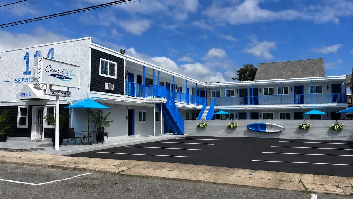 Coastal Blue Motel