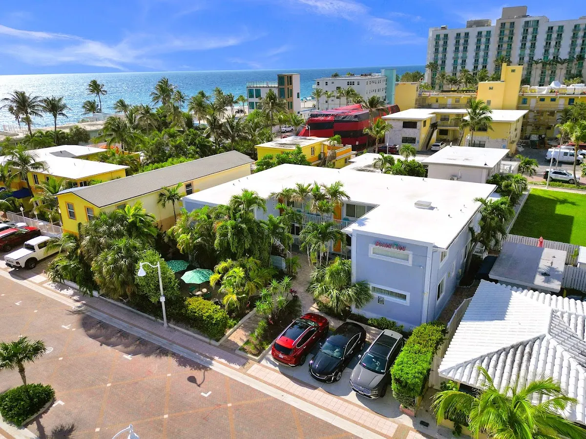 Beach Tide Motel Apartments