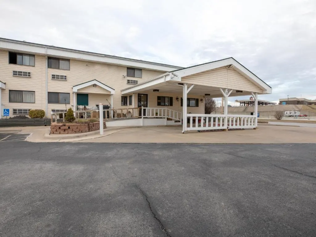 American Inn Ozark