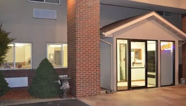 Economy Inn & Suites Seymour