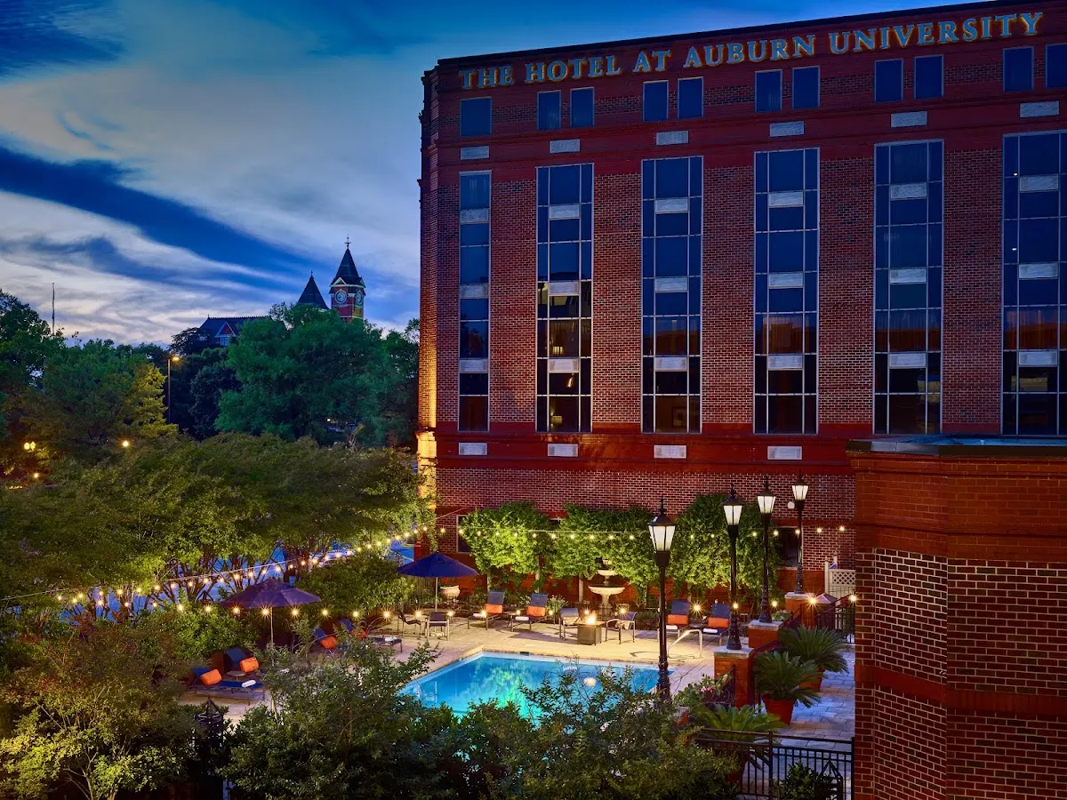 The Hotel at Auburn University & Dixon Conference Center