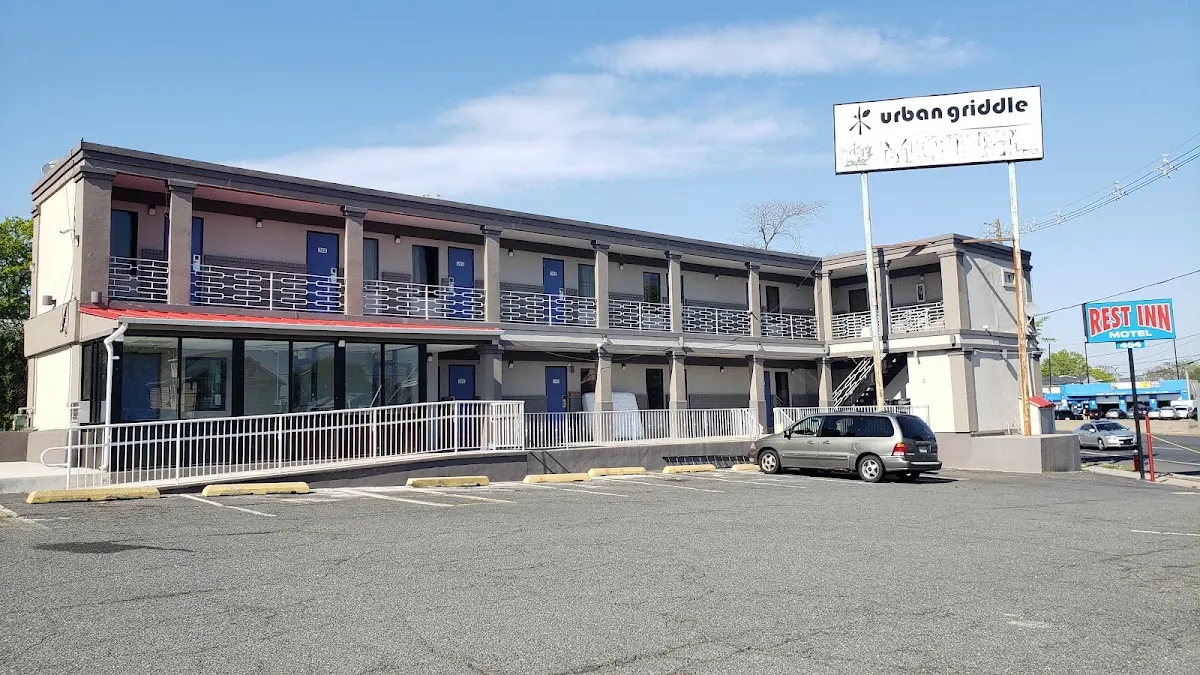 Rest Inn - Elizabeth, NJ