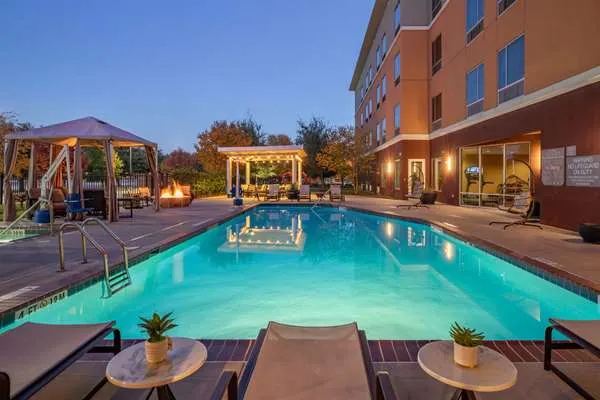 Cambria Hotel Plano Frisco