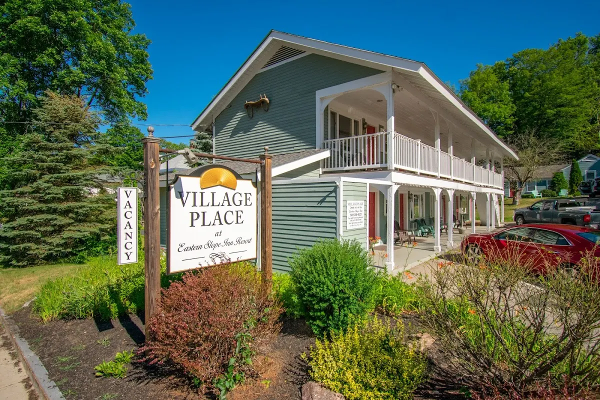 Village Place at Eastern Slope Inn Resort