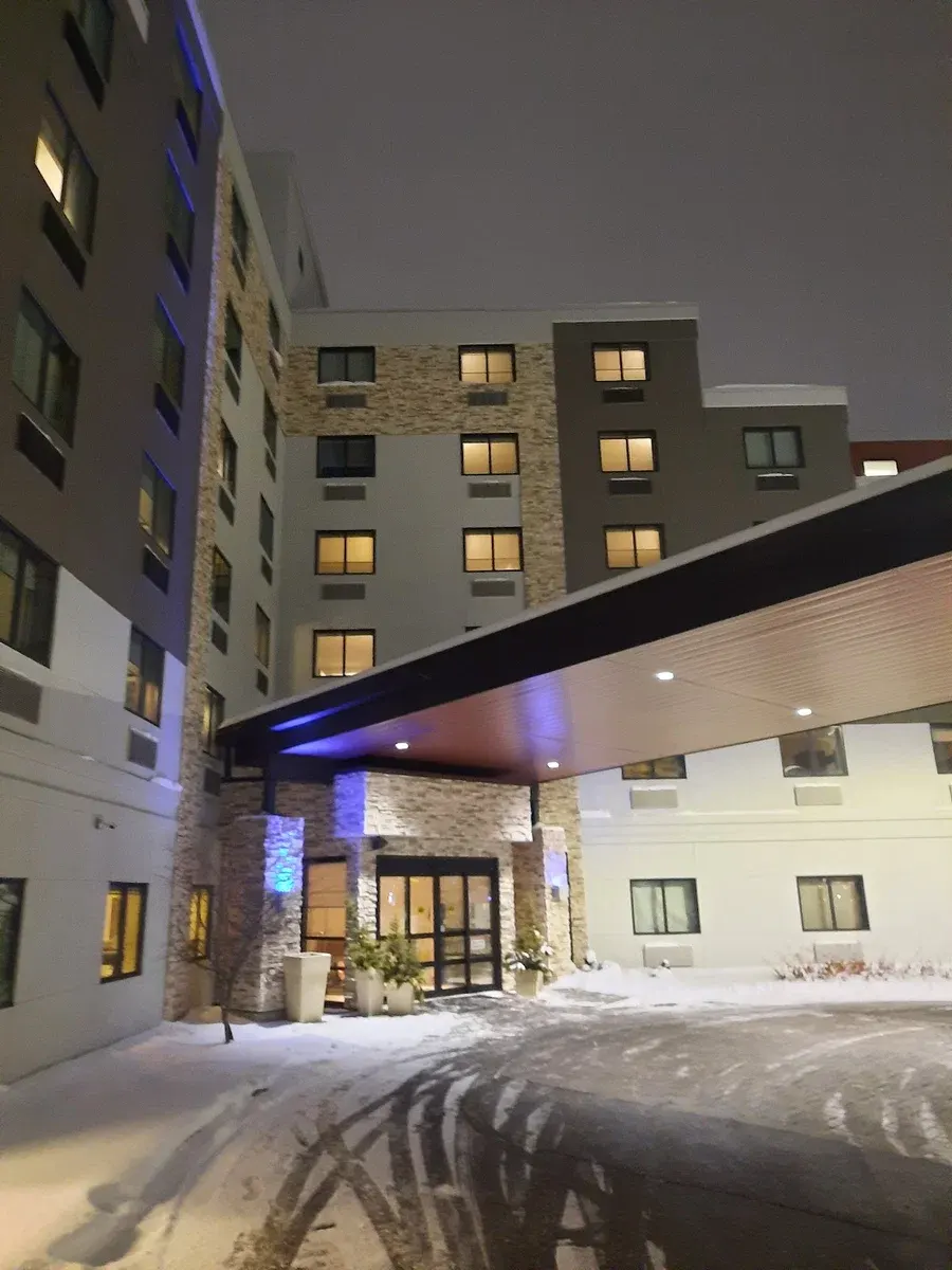 Holiday Inn Express Roseville-St. Paul by IHG