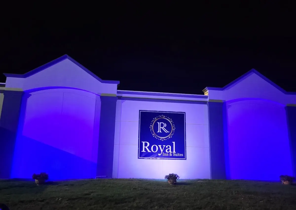 The Royal Inn & Suites