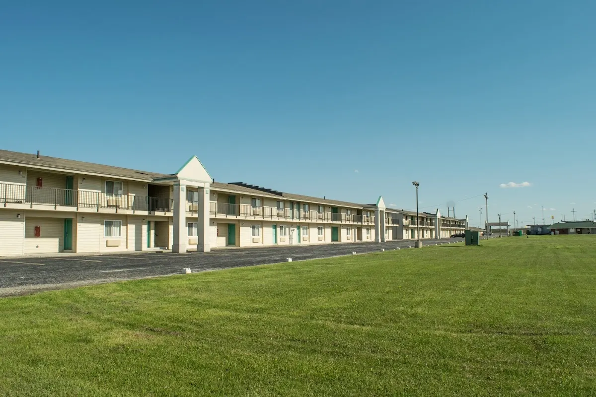 Regency Inn Perrysburg