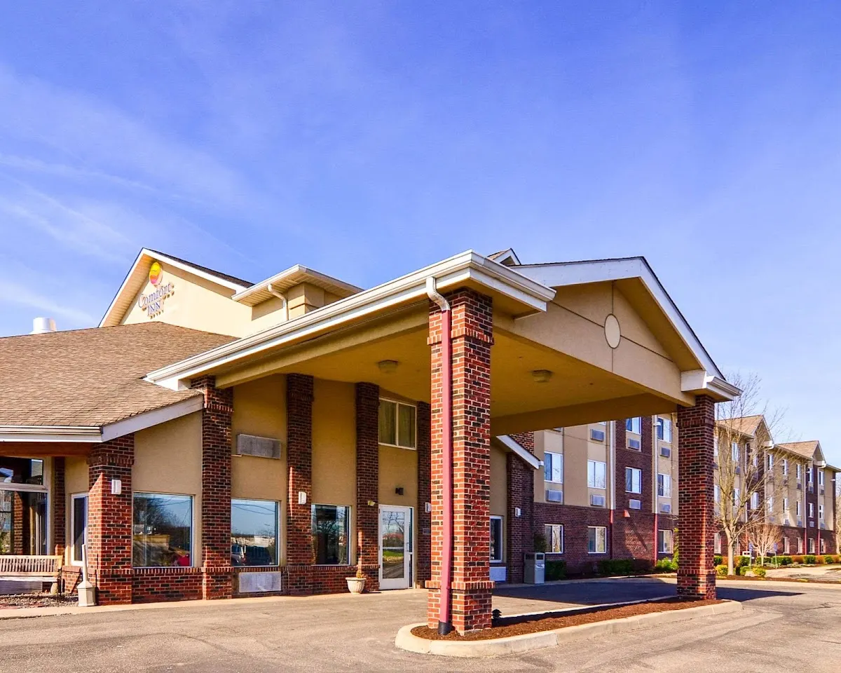 Comfort Inn Weirton - Steubenville