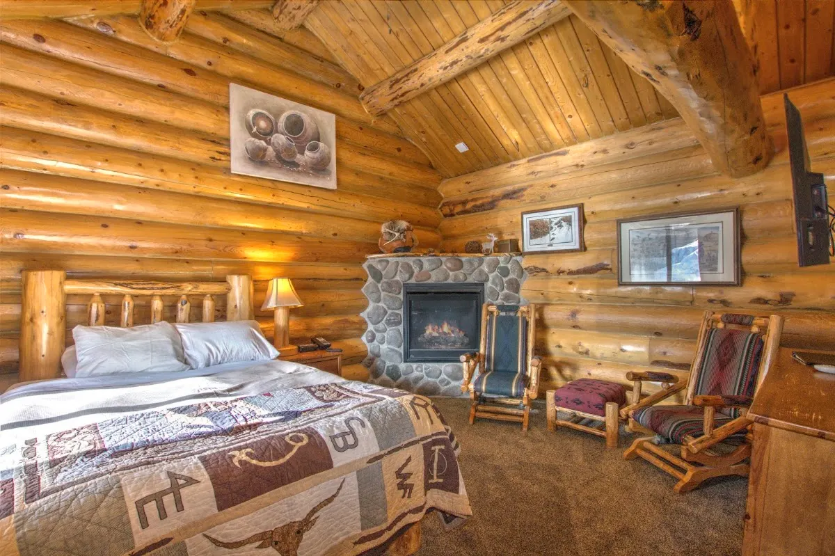 Hibernation Station Cabins